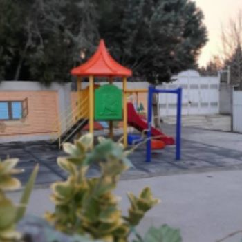 دبستان ـ مراسم افطاری